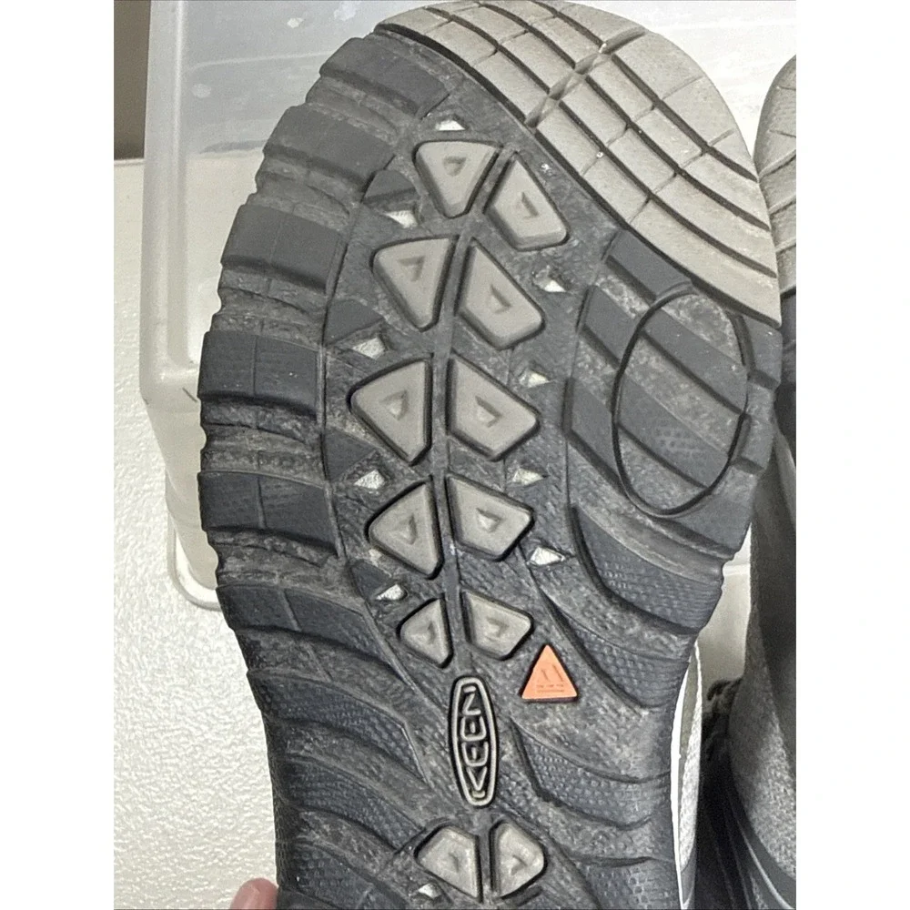 Keen Terradora Mid Women's Hiking Boot Gargoyle Magnet Size 8 Worn Once NICE EUC - Picture 13 of 16